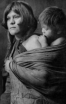 Matka s dítětem, kmen Hopi, foto Edward Curtis 1922 